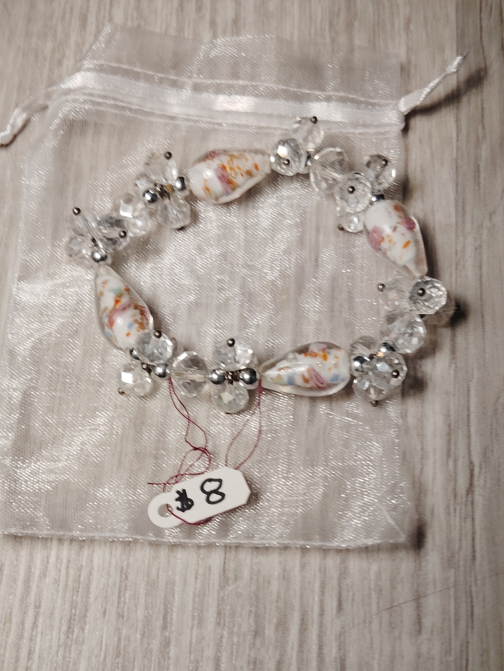 White Floral Glass Bead Stretch Bracelet with Clear Crystal Accents